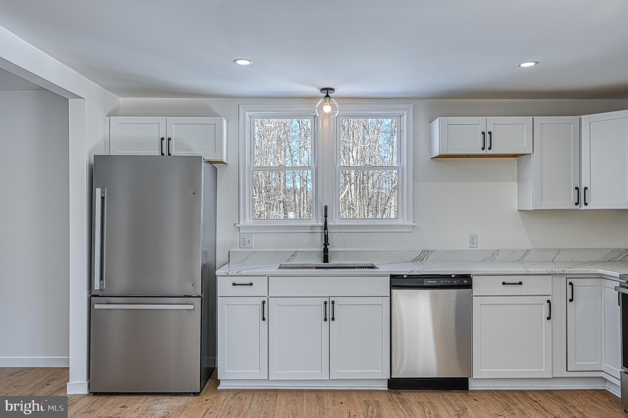 112 ZACHARY TAYLOR HIGHWAY