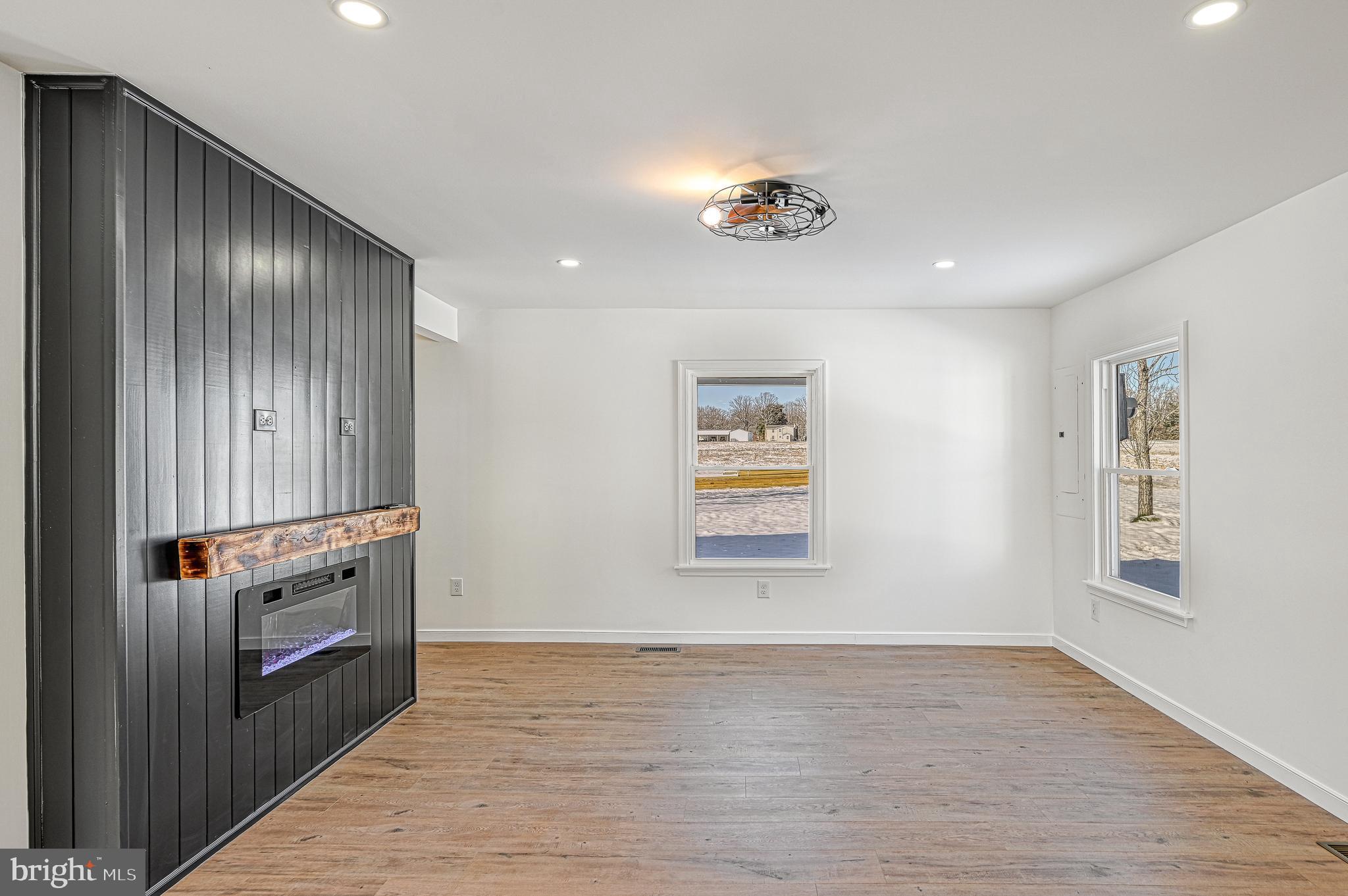 112 ZACHARY TAYLOR HIGHWAY