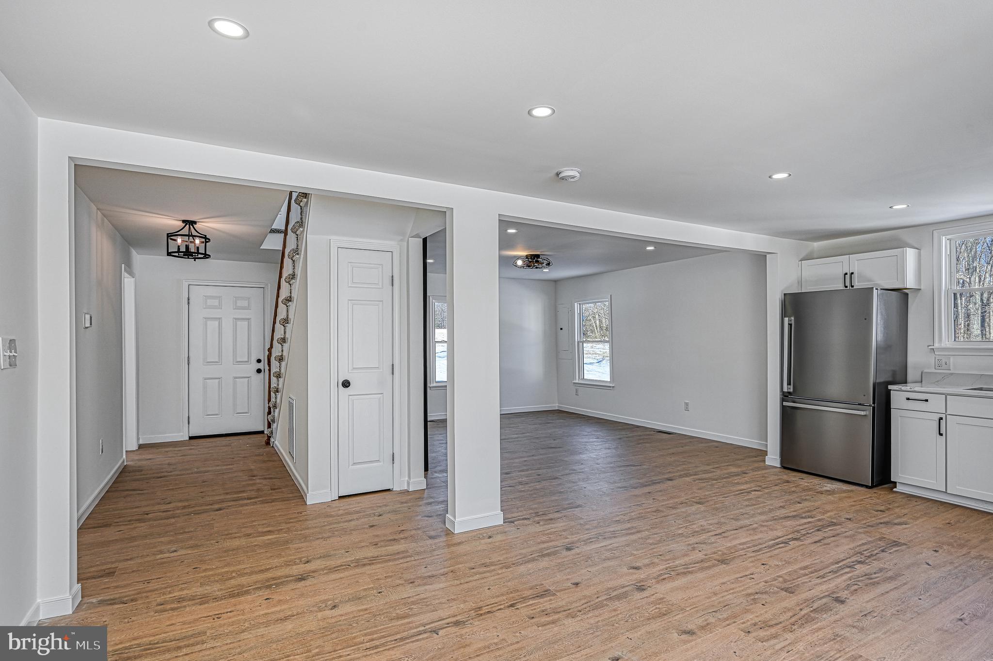 112 ZACHARY TAYLOR HIGHWAY