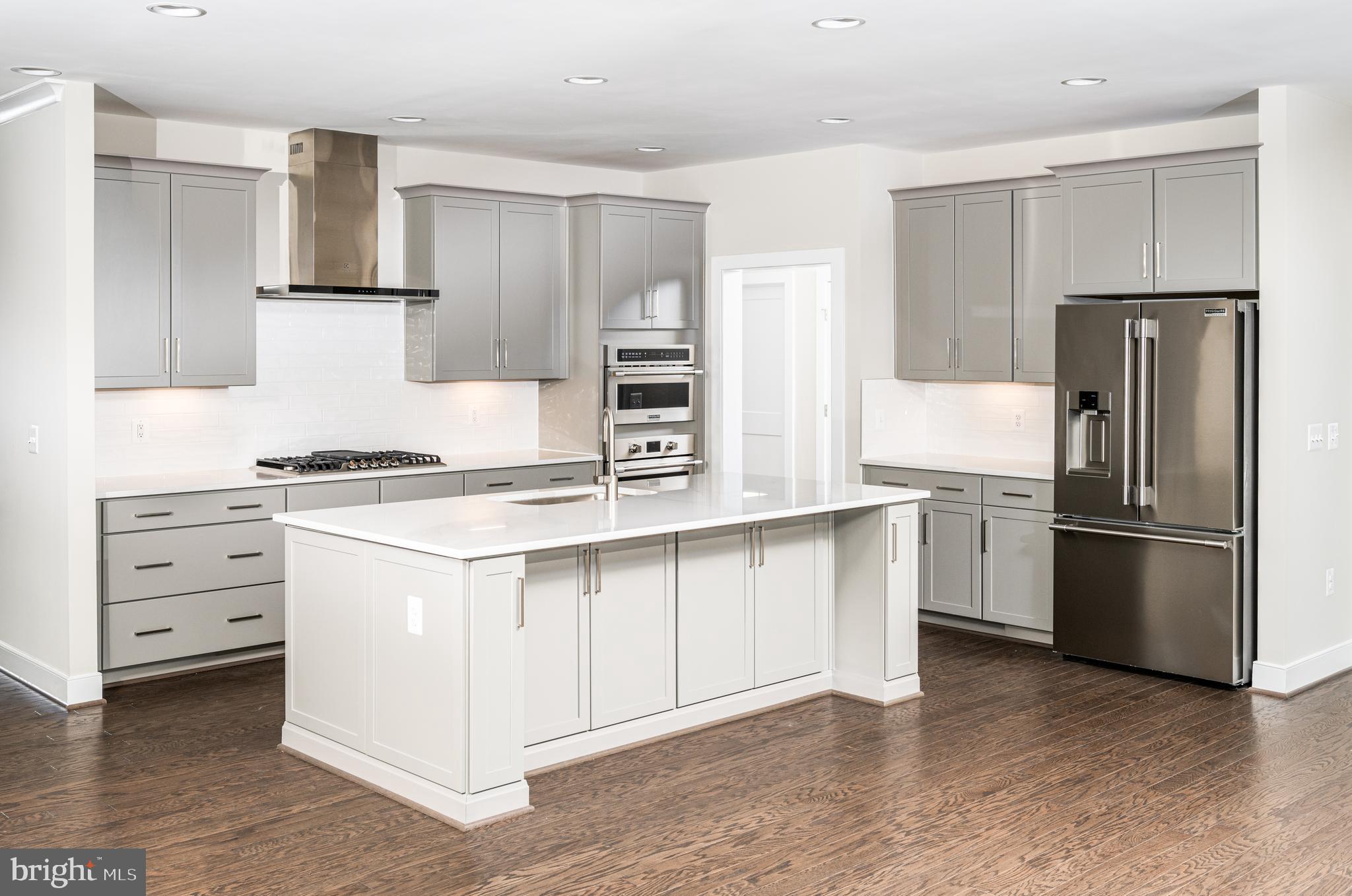 165 ROCK ISLAND RIDGE