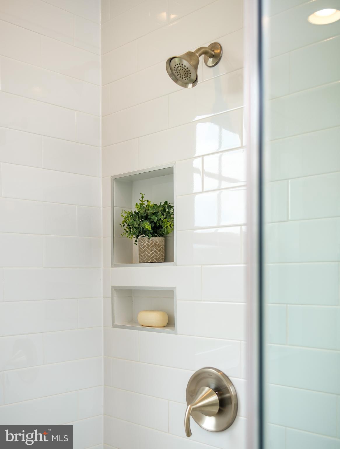 165 ROCK ISLAND RIDGE