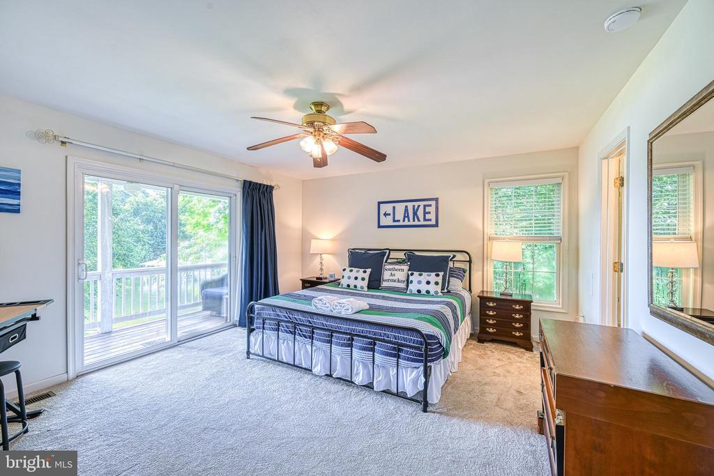 82 HEATHER DRIVE