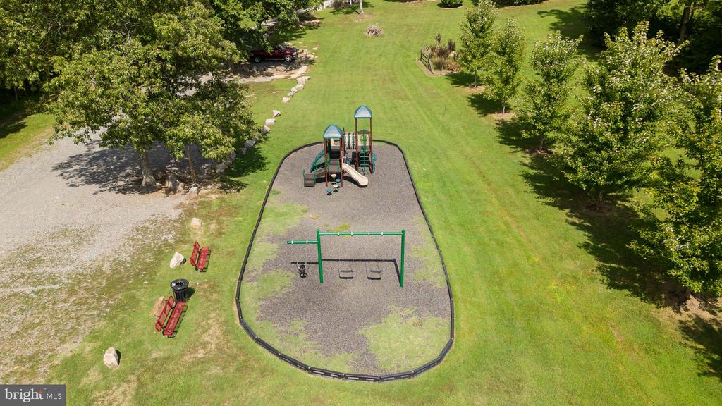 139 OAK HAVEN DRIVE