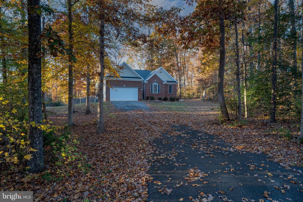 139 OAK HAVEN DRIVE
