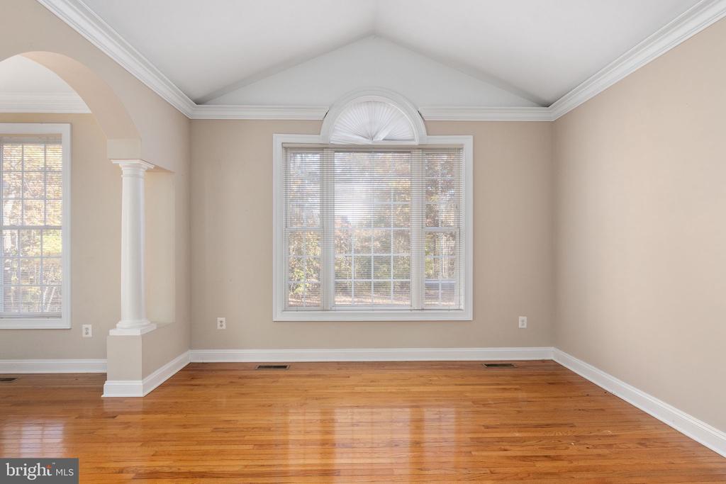 139 OAK HAVEN DRIVE