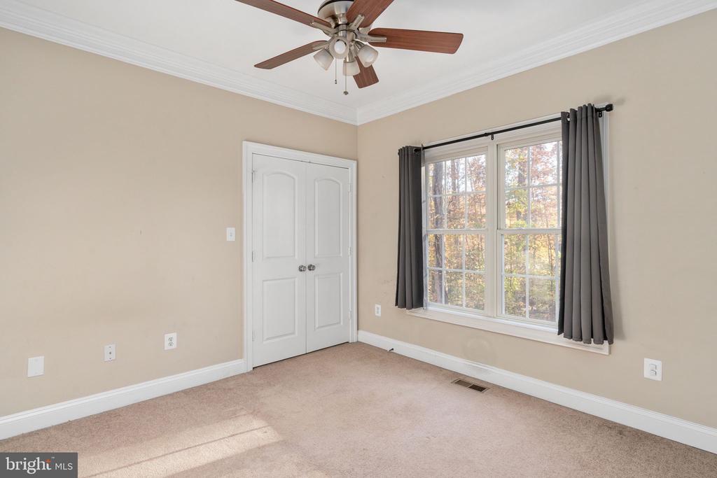 139 OAK HAVEN DRIVE