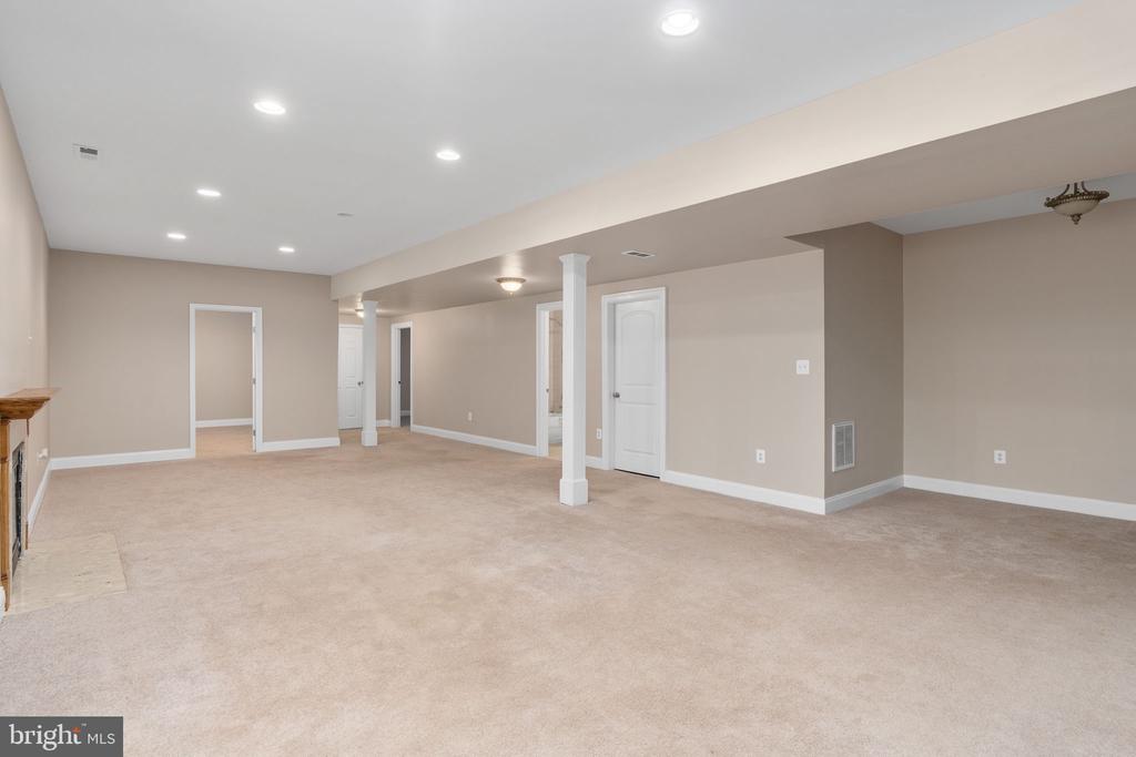 139 OAK HAVEN DRIVE