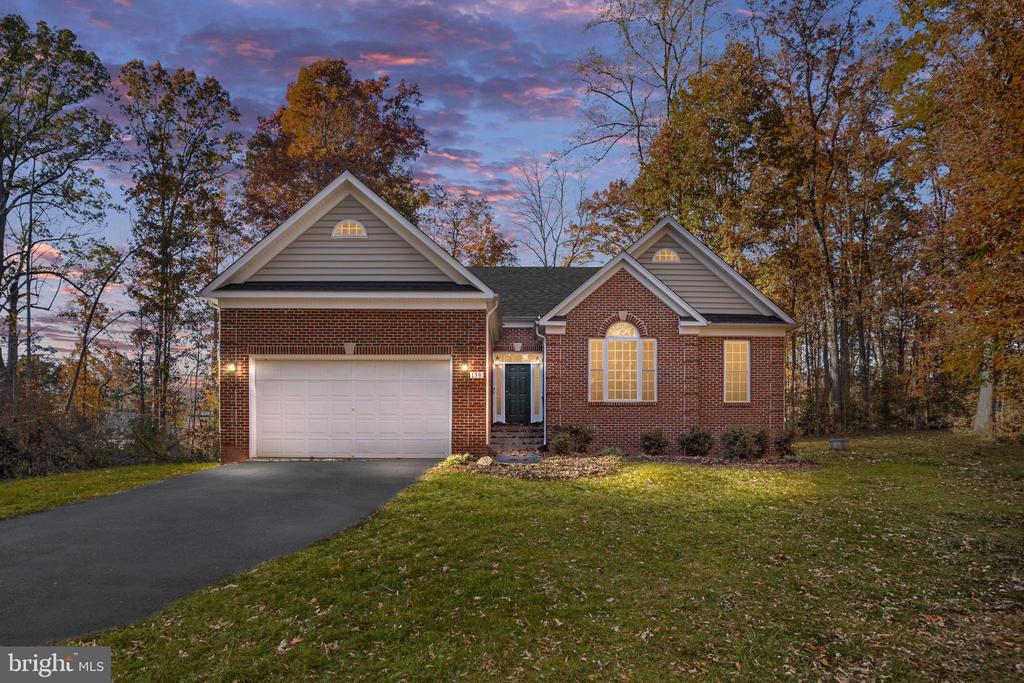 139 OAK HAVEN DRIVE