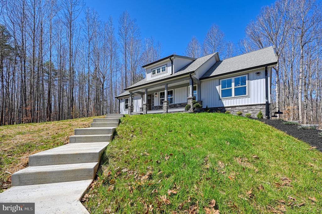 559 OVERTON ROAD