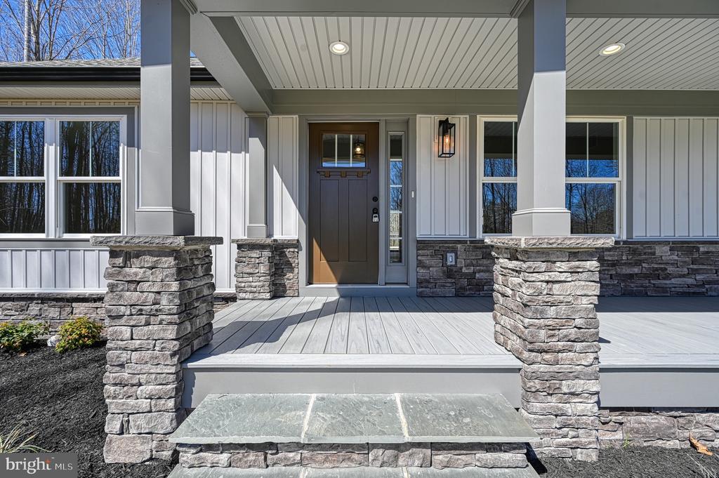559 OVERTON ROAD
