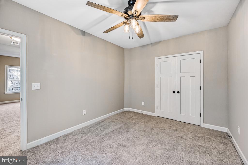 559 OVERTON ROAD