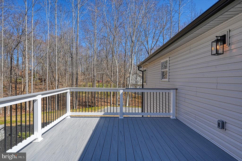 559 OVERTON ROAD