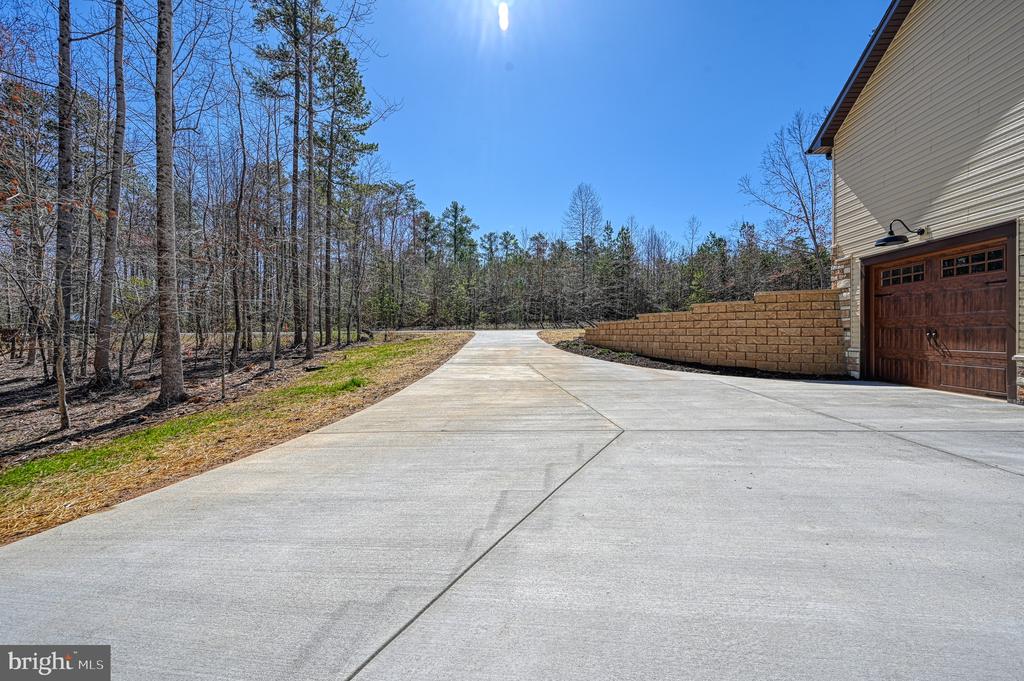2143 PEACH GROVE RD.