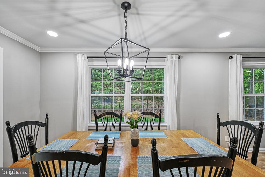 343 ASPEN HILL ROAD