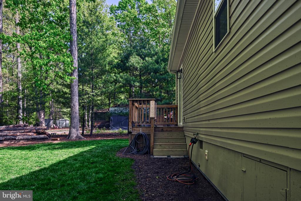 343 ASPEN HILL ROAD