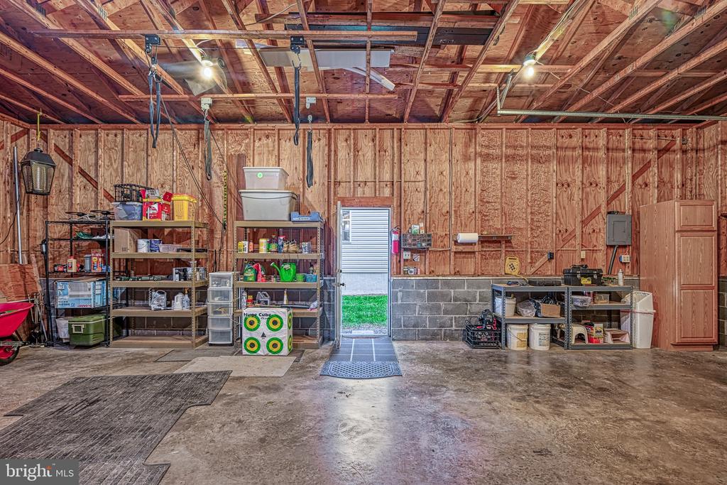 343 ASPEN HILL ROAD