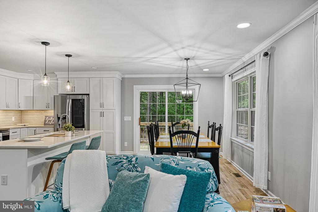343 ASPEN HILL ROAD