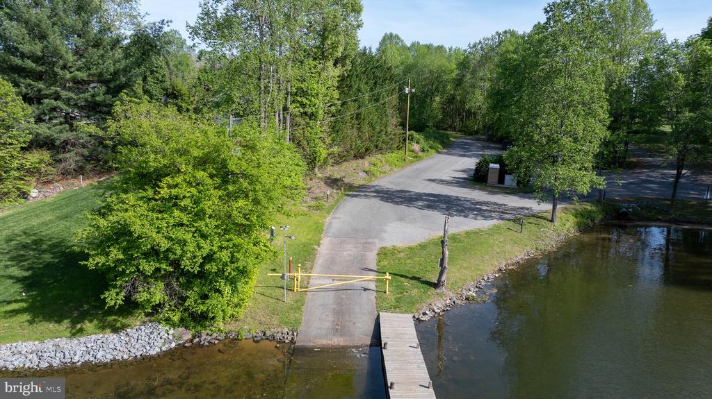 343 ASPEN HILL ROAD