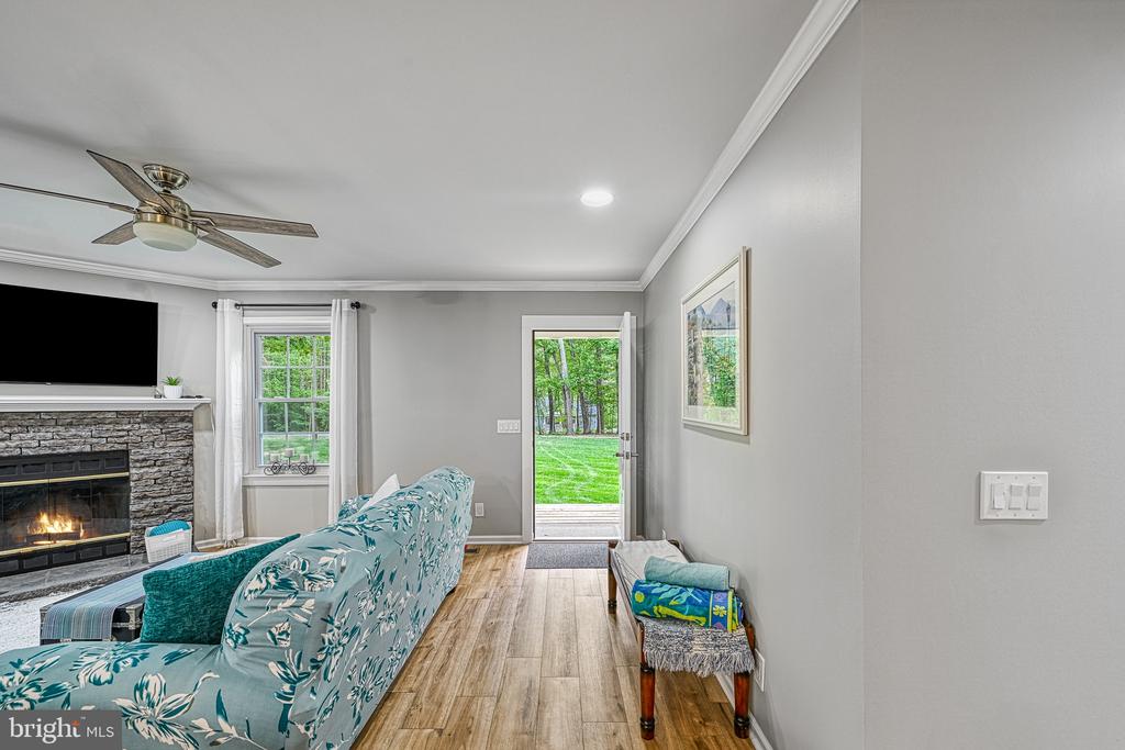 343 ASPEN HILL ROAD