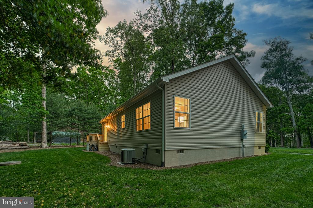 343 ASPEN HILL ROAD