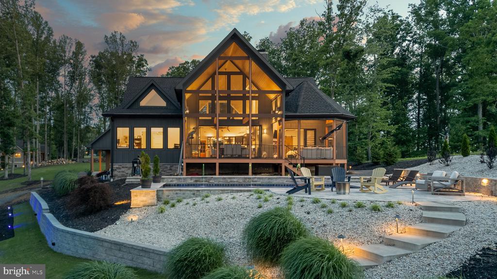 2 WOLFTRAP CT