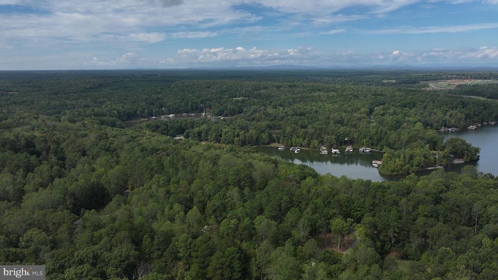 5 HUNT HAVEN