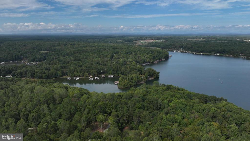 5 HUNT HAVEN