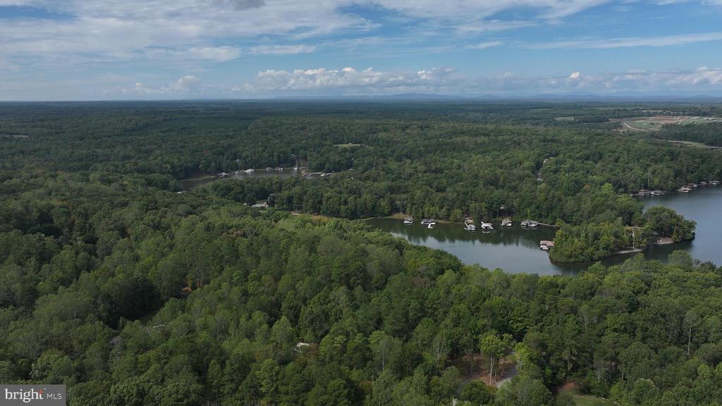 5 HUNT HAVEN