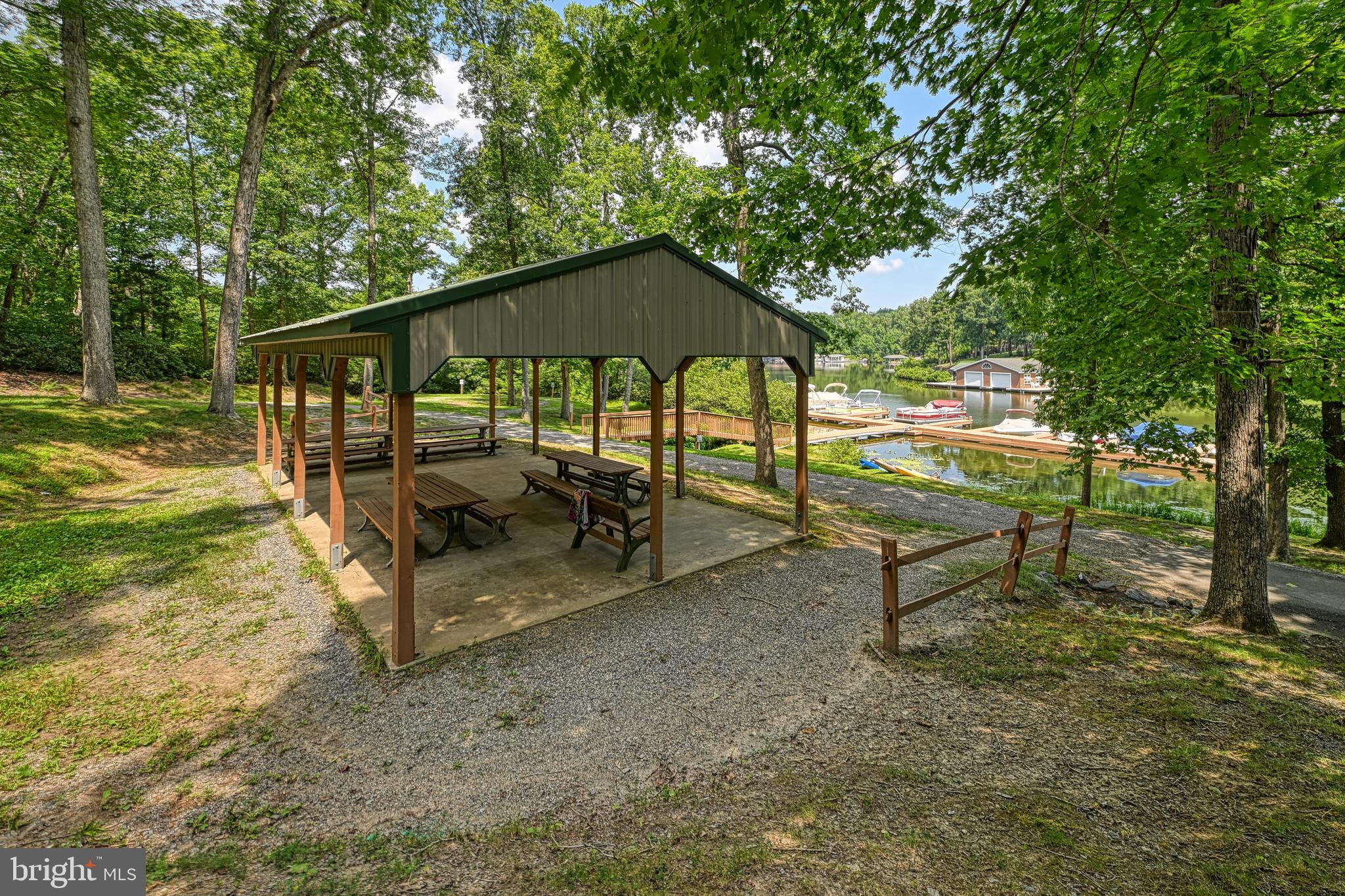 5 HUNT HAVEN