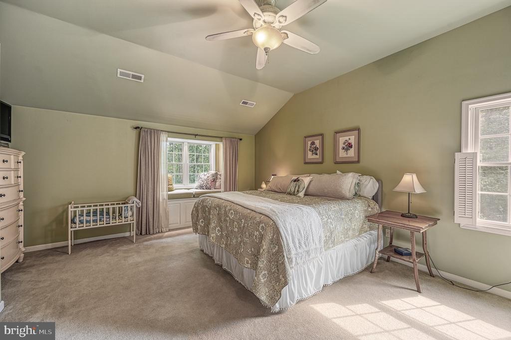 5 HUNT HAVEN