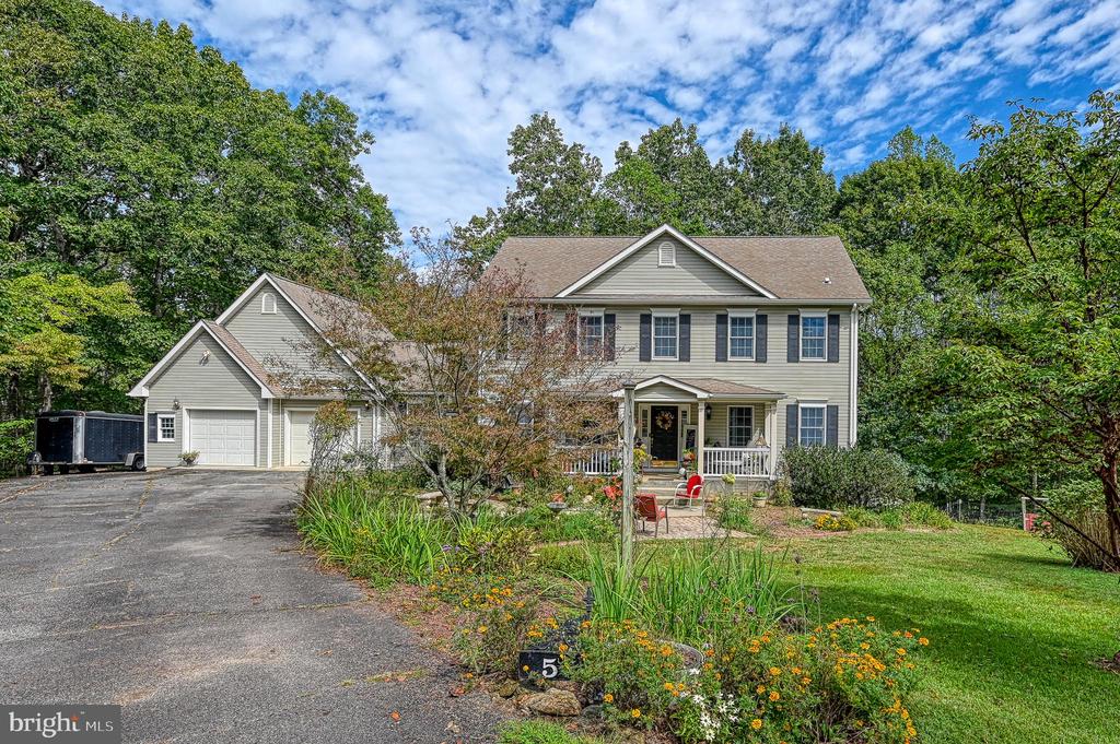 5 HUNT HAVEN