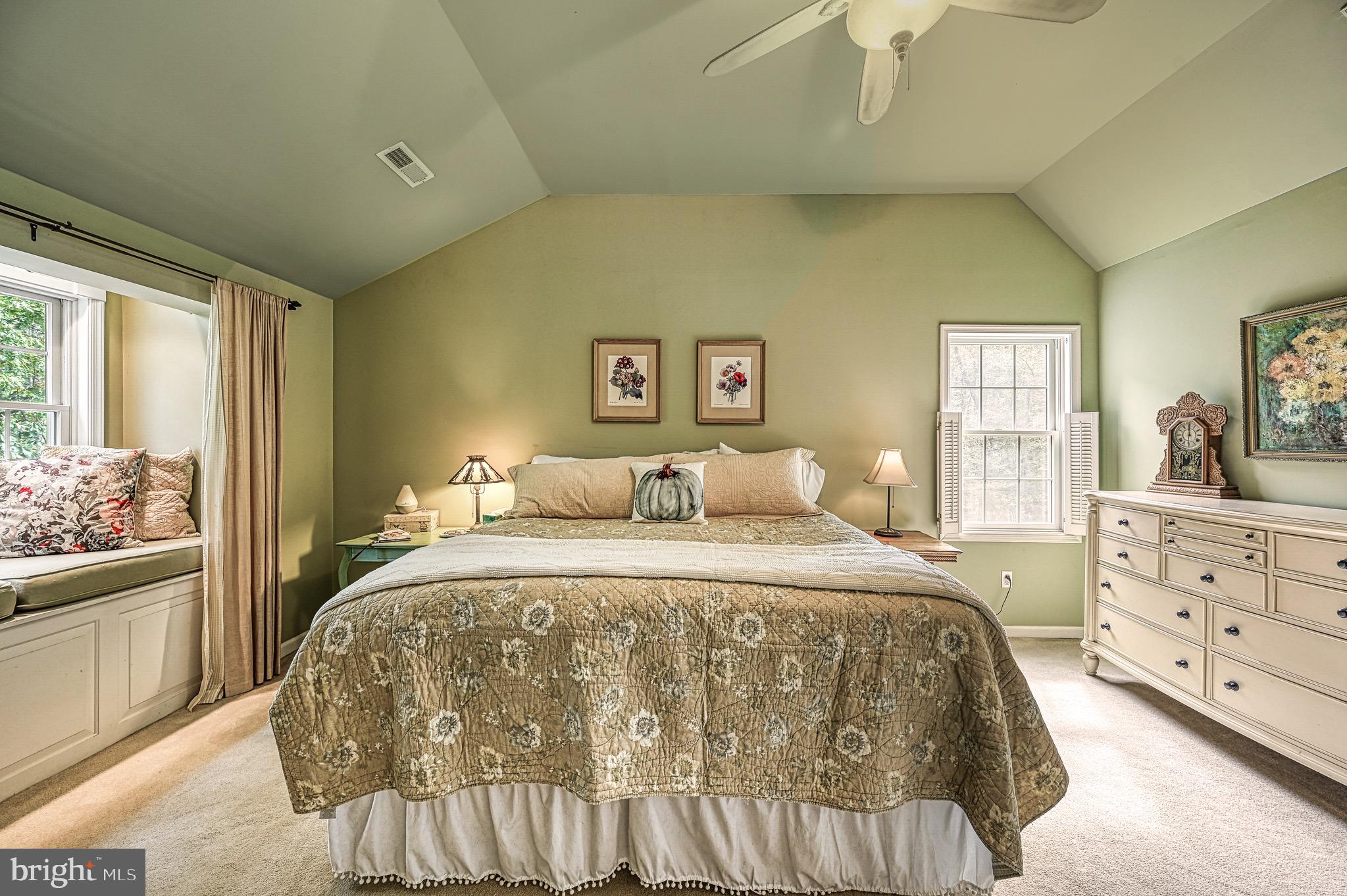 5 HUNT HAVEN