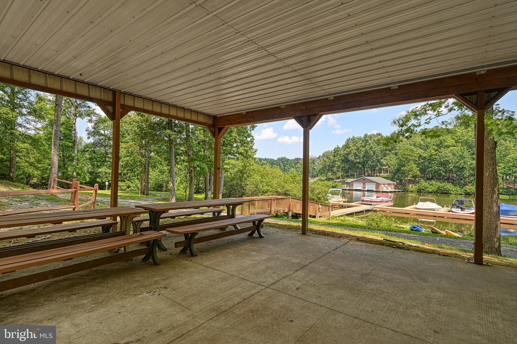 5 HUNT HAVEN