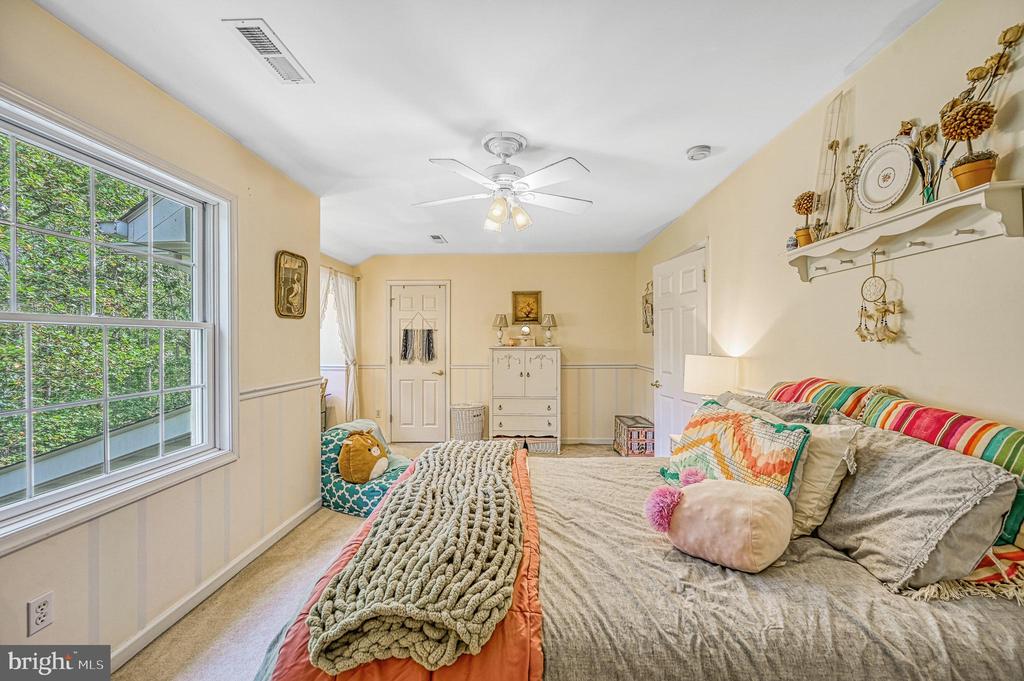 5 HUNT HAVEN