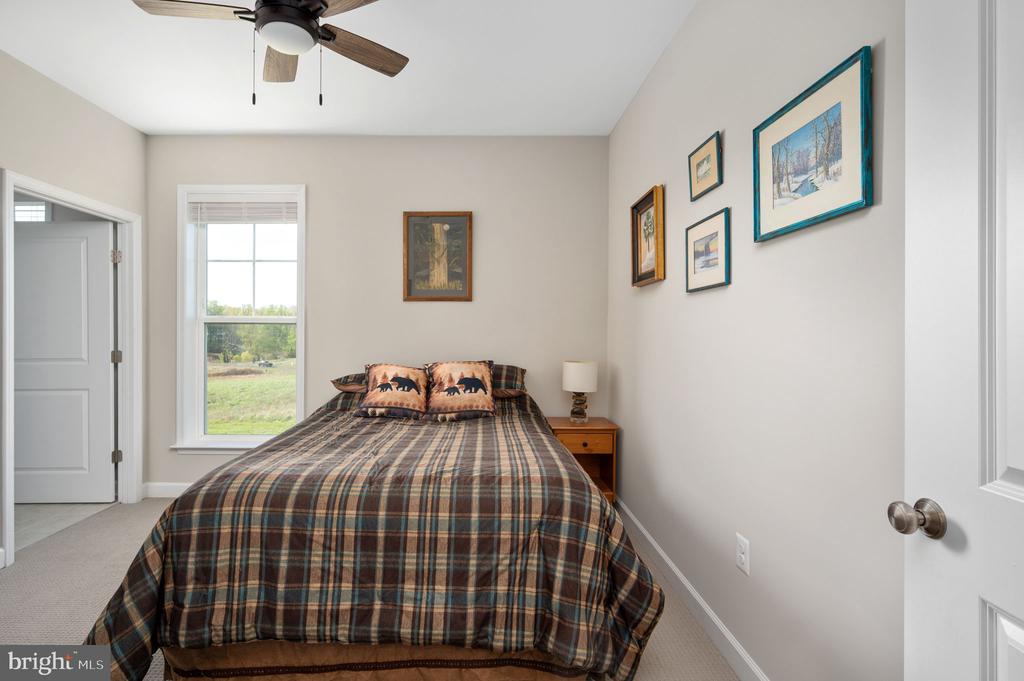 257 ROCK ISLAND RDG