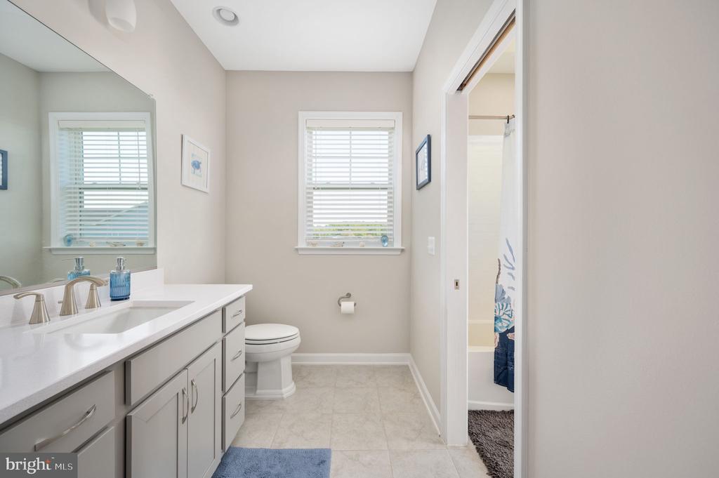 257 ROCK ISLAND RDG