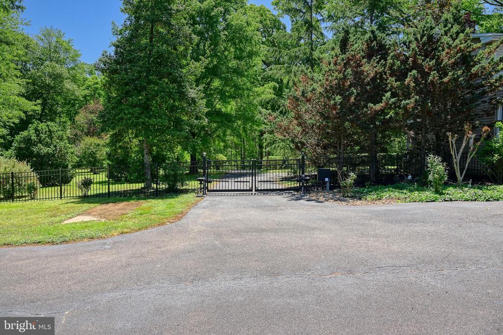 655 BUMPASS ROAD