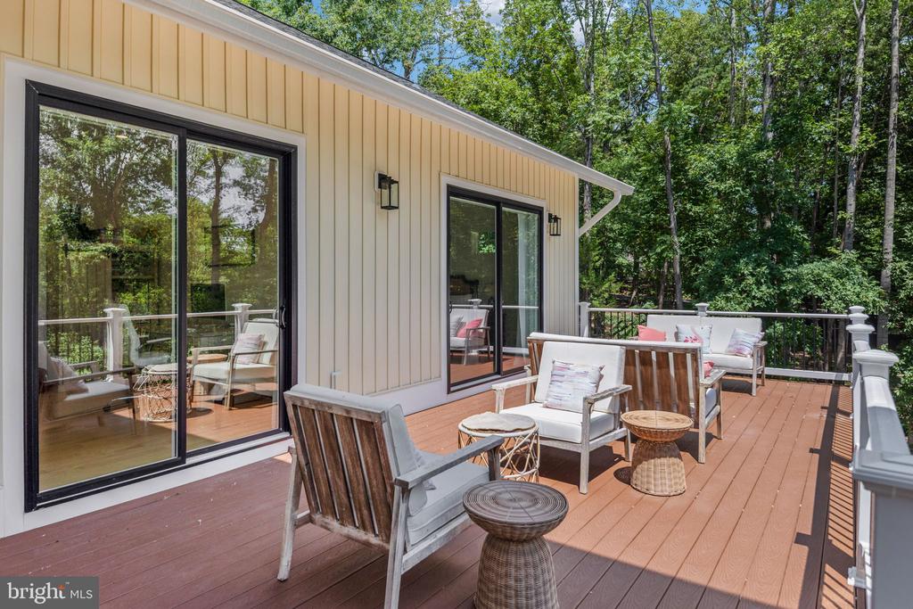 38 WALNUT HILL DRIVE