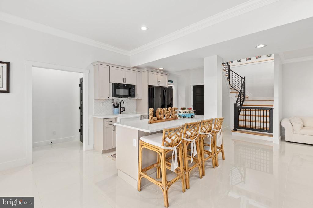38 WALNUT HILL DRIVE