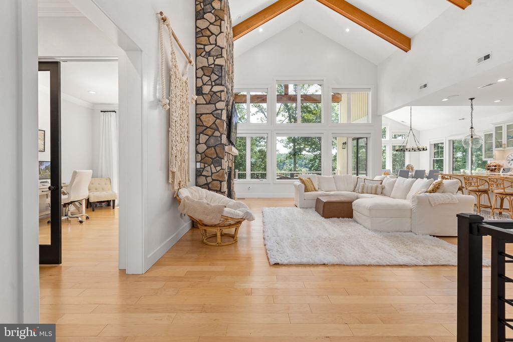 38 WALNUT HILL DRIVE