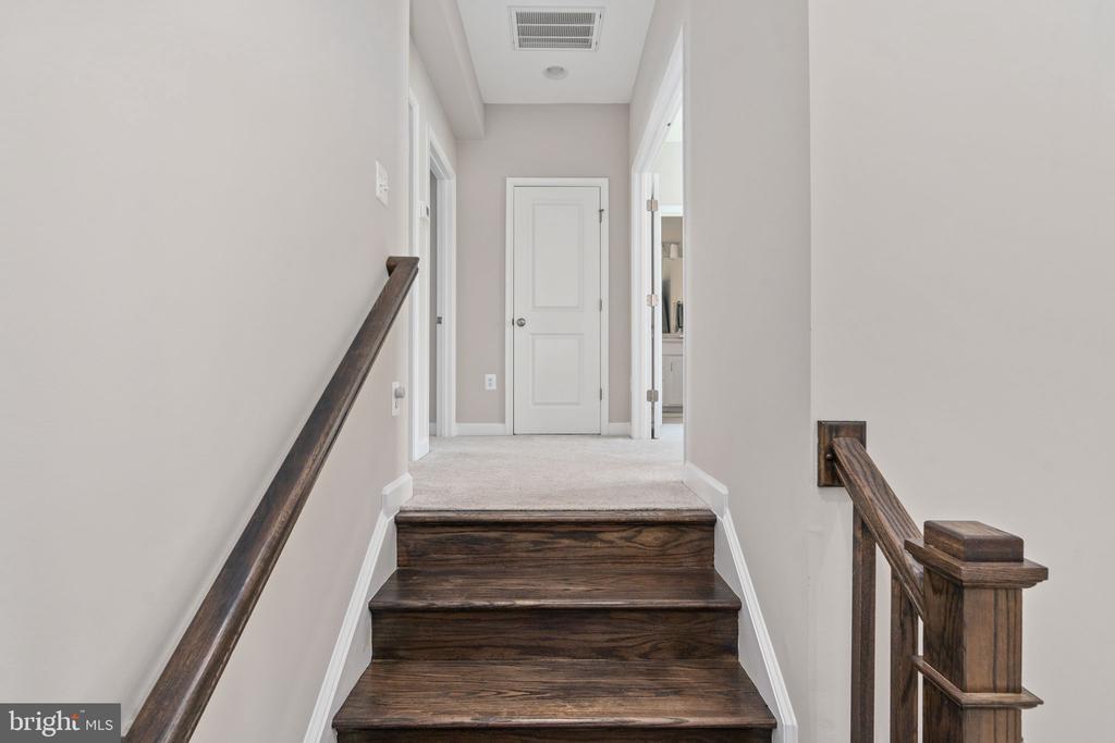 270 ROCK ISLAND RIDGE