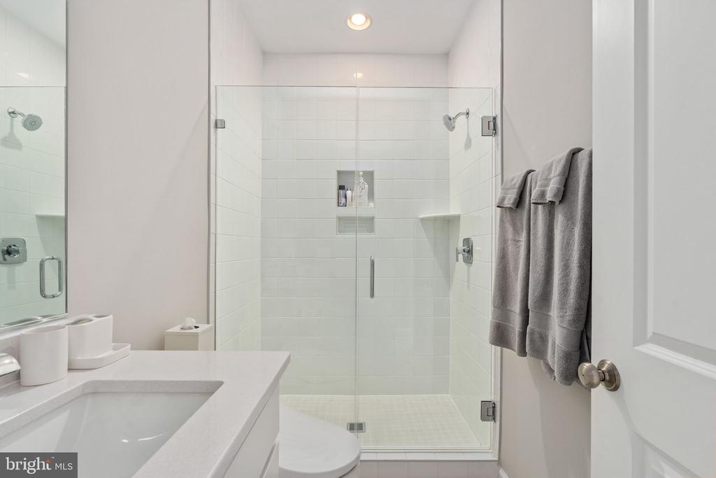 270 ROCK ISLAND RIDGE