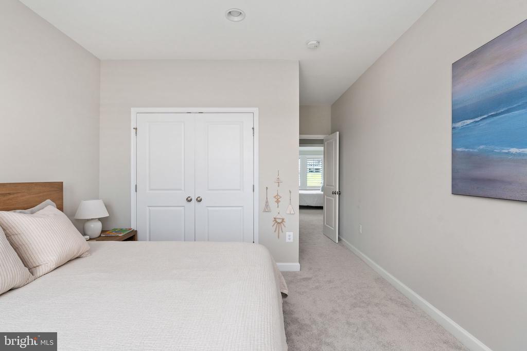 270 ROCK ISLAND RIDGE