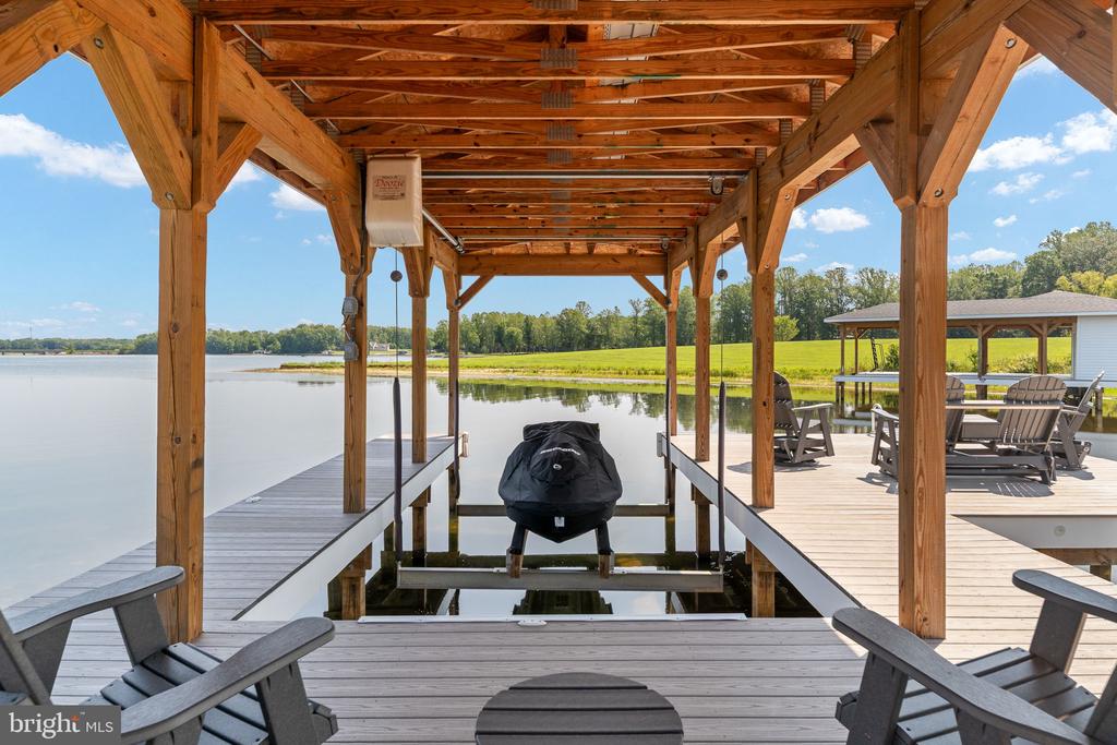 270 ROCK ISLAND RIDGE