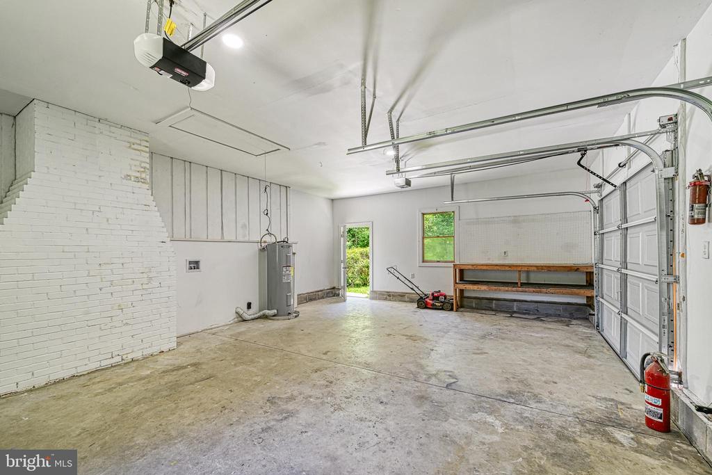 1041 GRANVILLE BAY ROAD