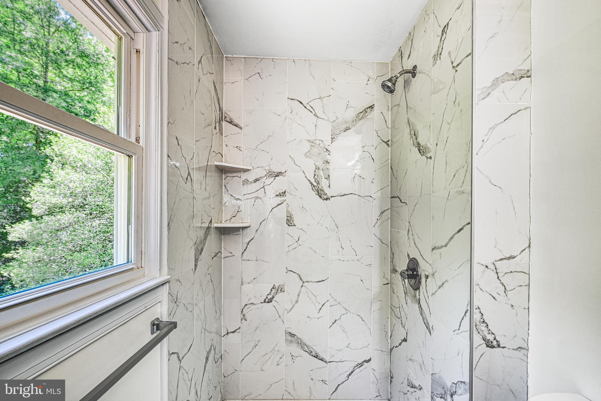 1041 GRANVILLE BAY ROAD