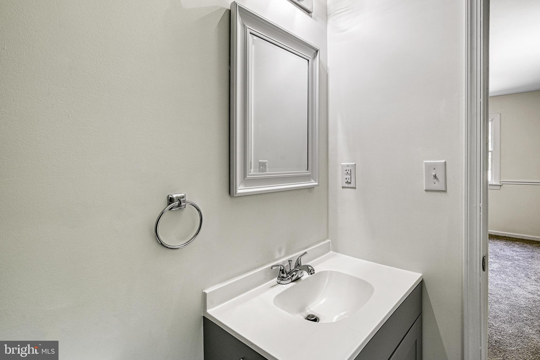 1041 GRANVILLE BAY ROAD