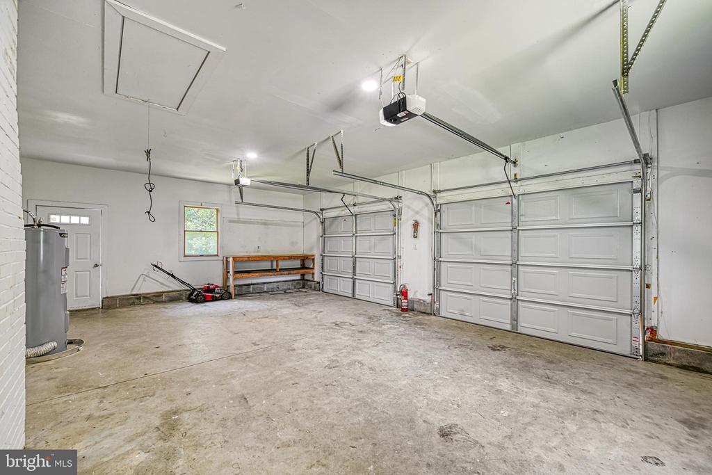 1041 GRANVILLE BAY ROAD
