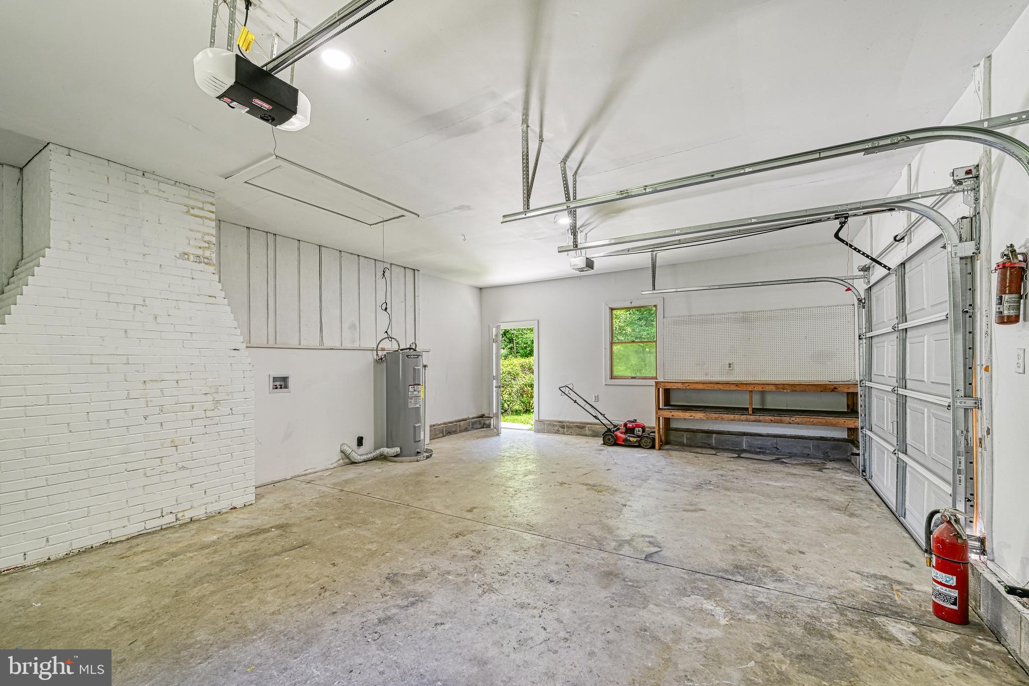 1041 GRANVILLE BAY ROAD