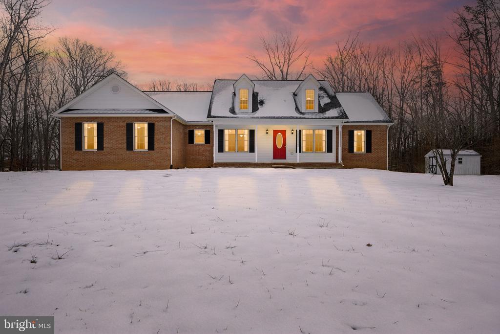 5297 TRUE BLUE ROAD